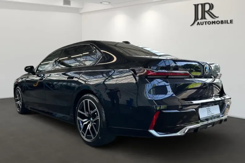 BMW 740 din 2024 cu 12.300 km - oferta BMW121448 - foto 4