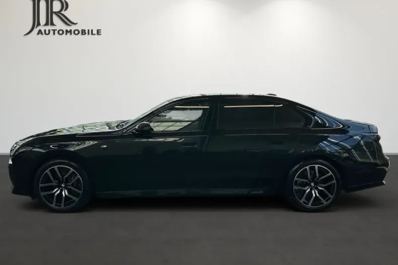 BMW 740 din 2024 cu 12.300 km - oferta BMW121448 - foto 8