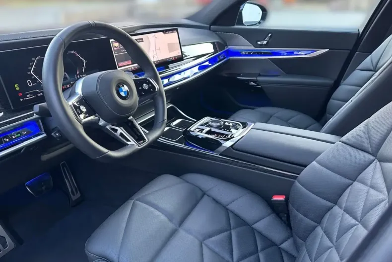 BMW 740 din 2024 cu 12.300 km - oferta BMW121448 - foto 16