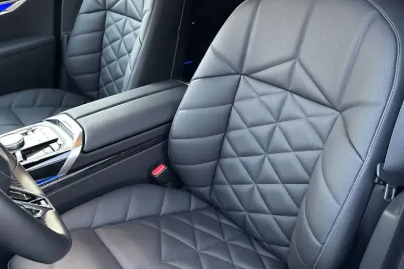 BMW 740 din 2024 cu 12.300 km - oferta BMW121448 - foto 21