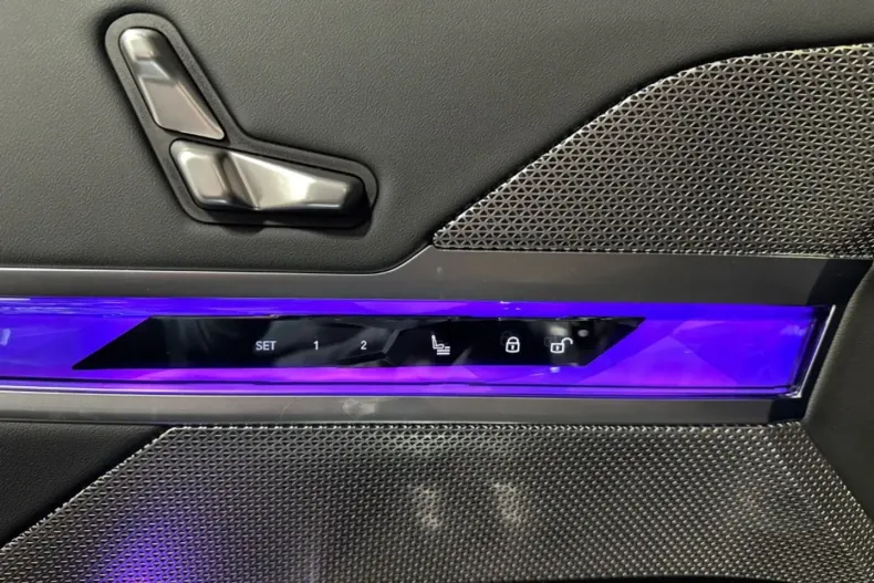 BMW 740 din 2024 cu 12.300 km - oferta BMW121448 - foto 22