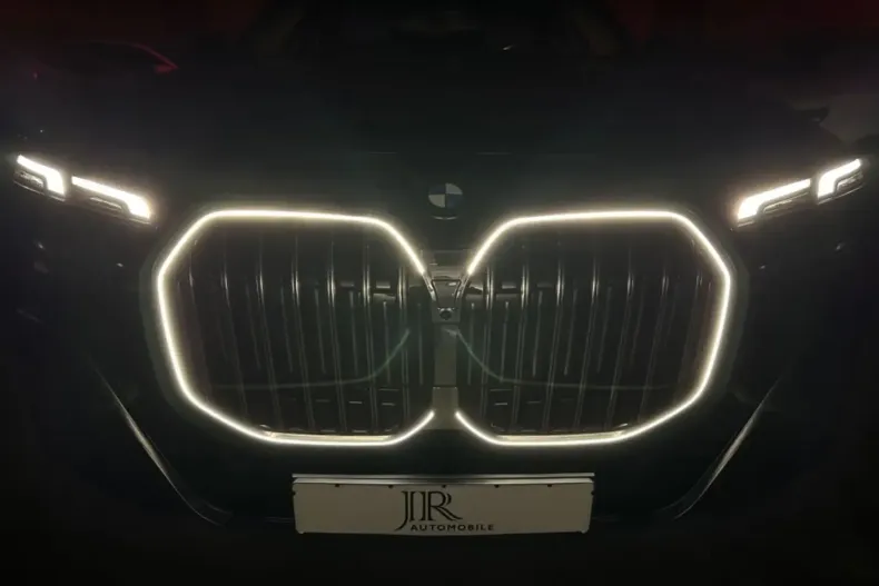 BMW 740 din 2024 cu 12.300 km - oferta BMW121448 - foto 45