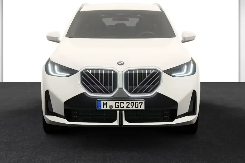 BMW X3 din 2025 cu 4.900 km - oferta BMW121467 - foto 1