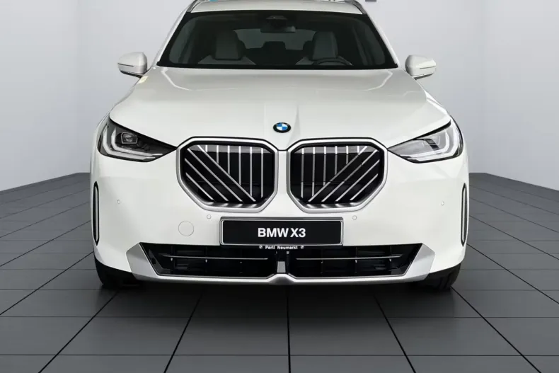 BMW X3 din 2025 cu 0 km - oferta BMW121468 - foto 1