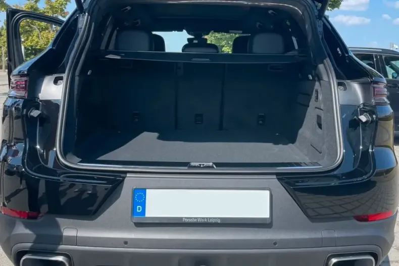 Porsche Cayenne din 2024 cu 9.950 km - oferta POR121476 - foto 5