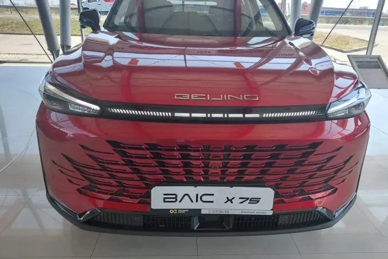 BAIC Beijing X75 din 2025 cu 5 km - oferta BAI121479 - foto 3