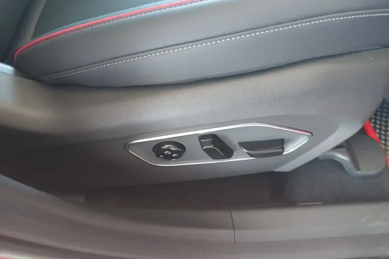 BAIC Beijing X75 din 2025 cu 5 km - oferta BAI121479 - foto 14