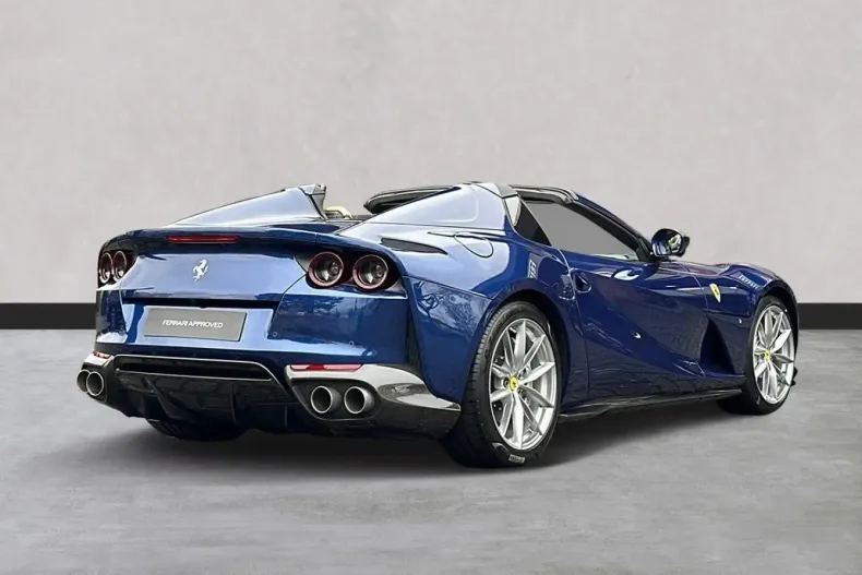 Ferrari 812 din 2021 cu 29.900 km - oferta FER121482 - foto 7