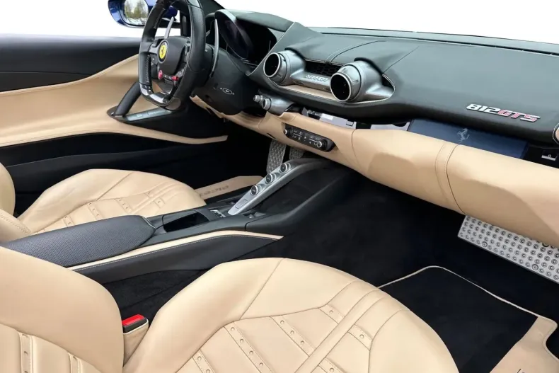 Ferrari 812 din 2021 cu 29.900 km - oferta FER121482 - foto 16