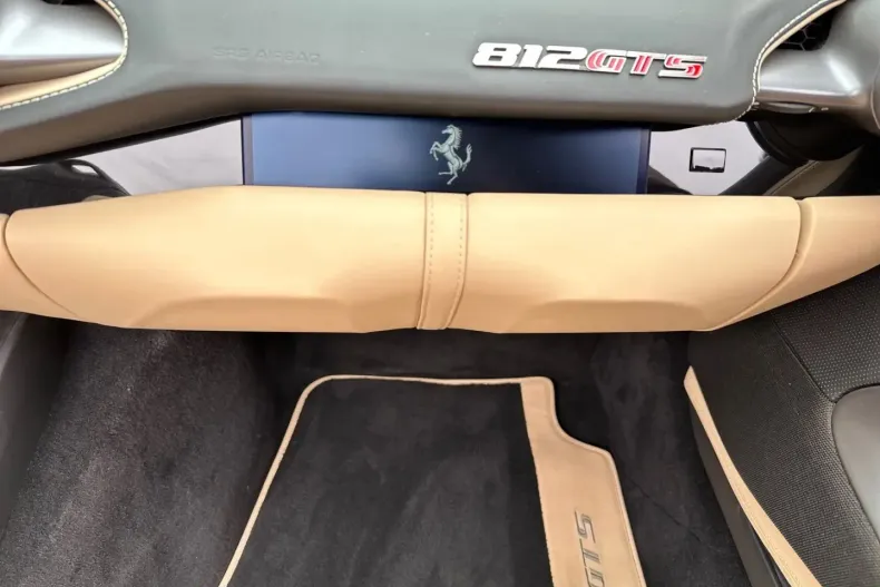 Ferrari 812 din 2021 cu 29.900 km - oferta FER121482 - foto 17