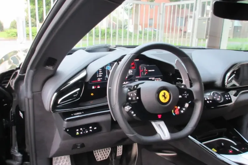 Ferrari Purosangue din 2024 cu 5.000 km - oferta FER121485 - foto 12