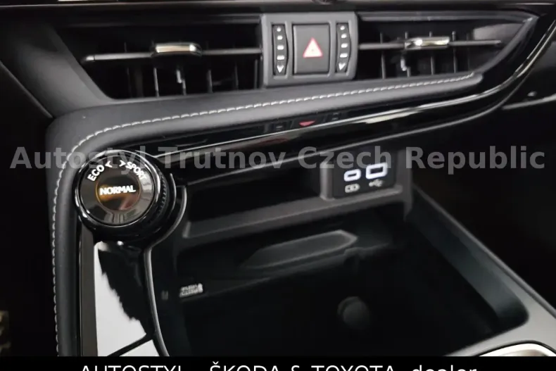 Lexus NX 350h din 2023 cu 29.181 km - oferta LEX121489 - foto 8