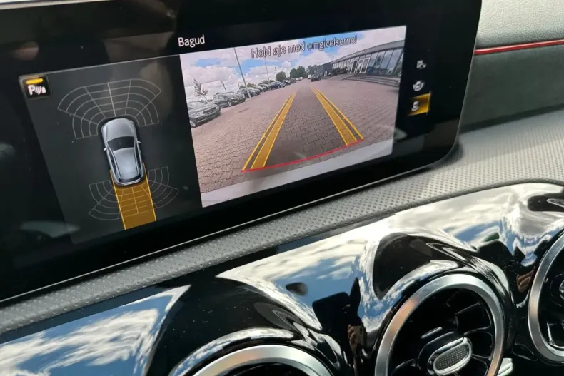 Mercedes-Benz A 200 din 2022 cu 61.922 km - oferta MER121494 - foto 16