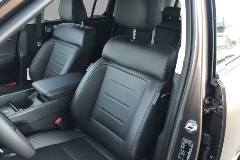 Hyundai SANTA FE din 2025 cu 2.130 km - oferta HYU121499 - foto 11