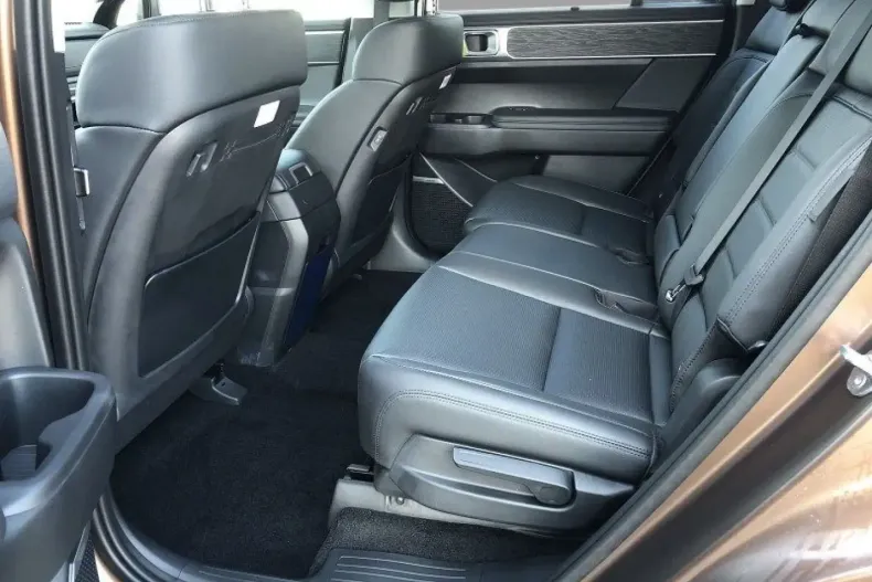 Hyundai SANTA FE din 2025 cu 2.130 km - oferta HYU121499 - foto 12