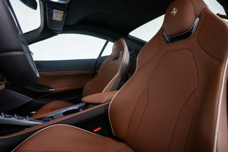 Ferrari Portofino din 2020 cu 2.200 km - oferta FER121501 - foto 17