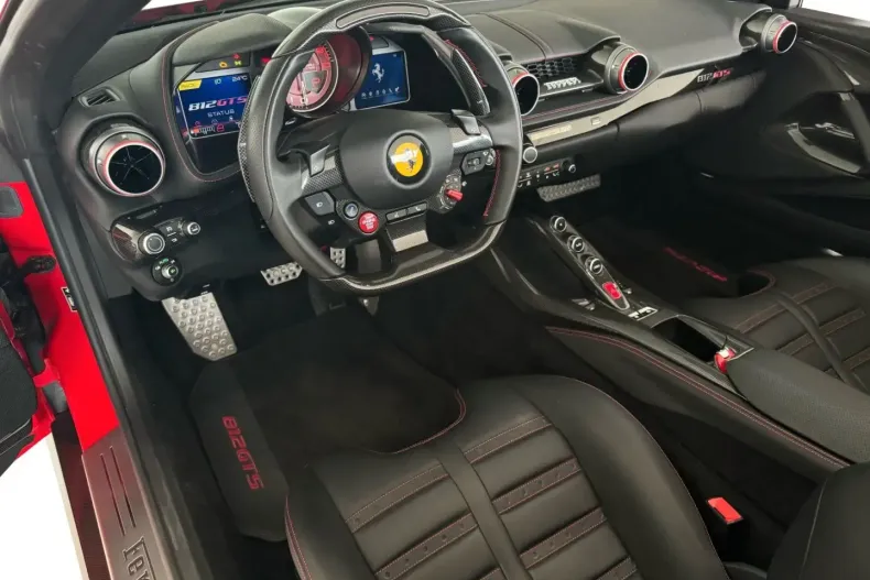 Ferrari 812 din 2021 cu 9.500 km - oferta FER121502 - foto 10