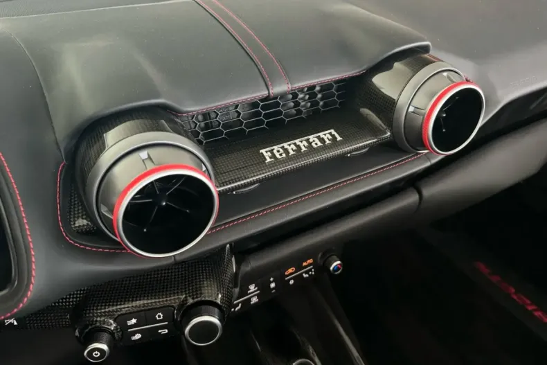 Ferrari 812 din 2021 cu 9.500 km - oferta FER121502 - foto 16