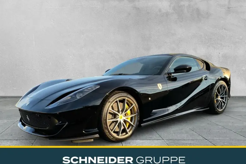 Ferrari 812 din 2020 cu 11.500 km - oferta FER121503 - foto 1