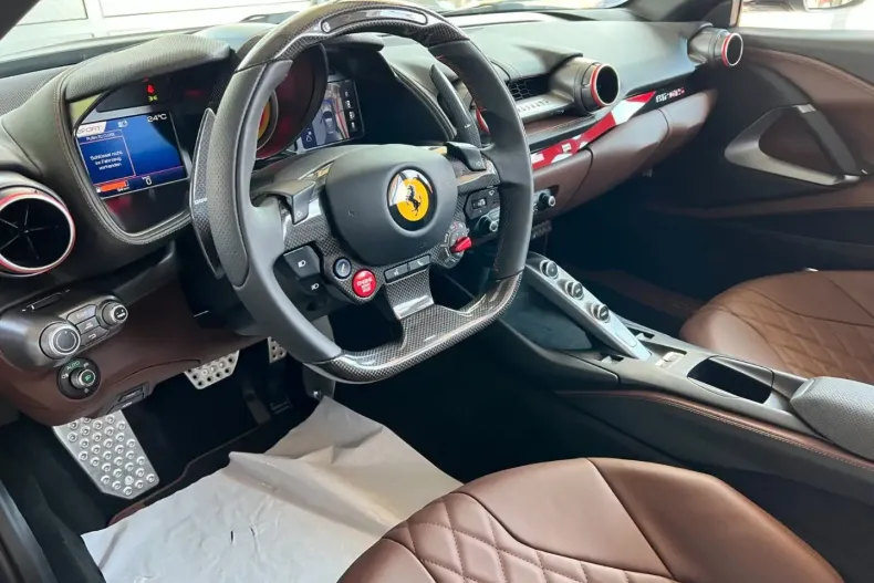 Ferrari 812 din 2022 cu 5.500 km - oferta FER121505 - foto 13