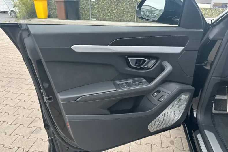 Lamborghini Urus din 2021 cu 75.000 km - oferta LAM121516 - foto 14