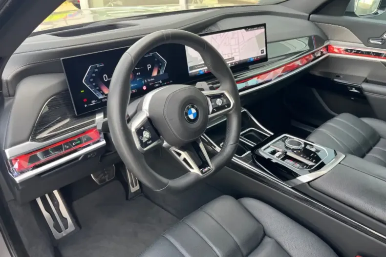 BMW 740 din 2023 cu 72.500 km - oferta BMW121520 - foto 5