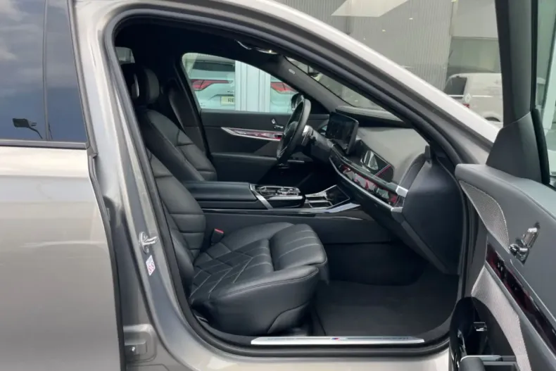 BMW 740 din 2023 cu 72.500 km - oferta BMW121520 - foto 15