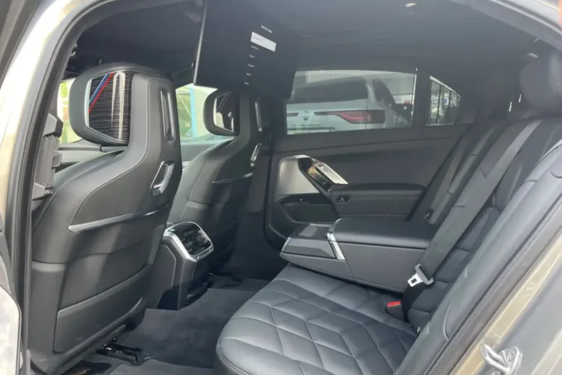 BMW 740 din 2023 cu 72.500 km - oferta BMW121520 - foto 21