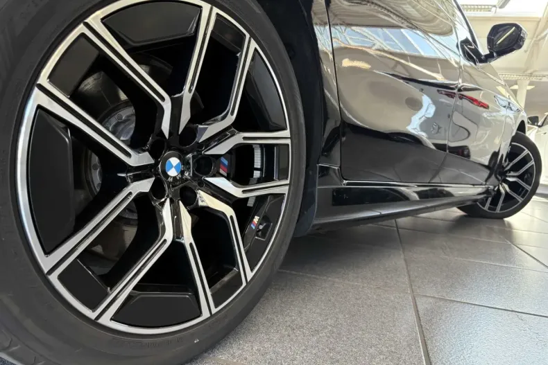 BMW 750 din 2023 cu 85.600 km - oferta BMW121522 - foto 9