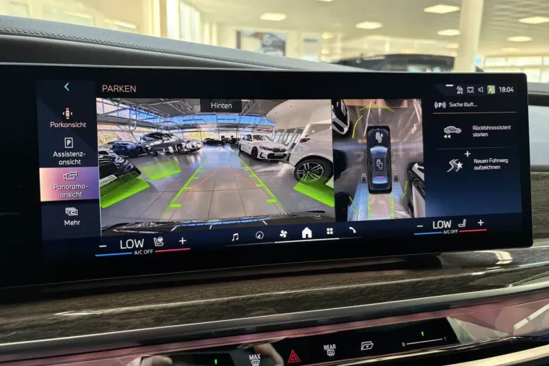 BMW 750 din 2023 cu 85.600 km - oferta BMW121522 - foto 39