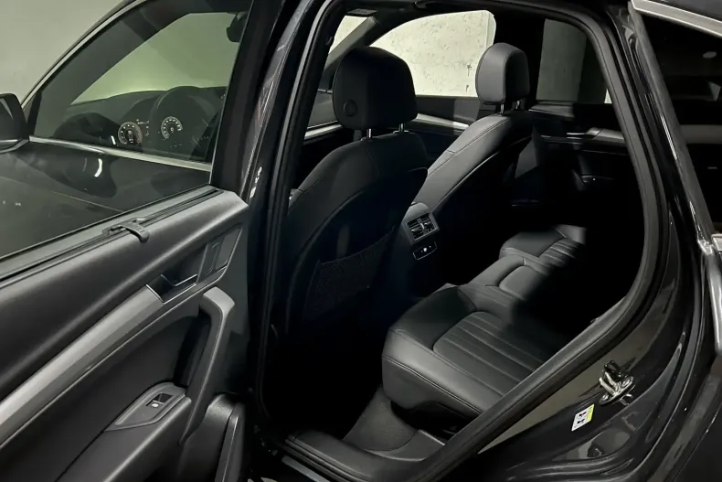 Audi Q5 din 2024 cu 3.000 km - oferta AUD121524 - foto 10