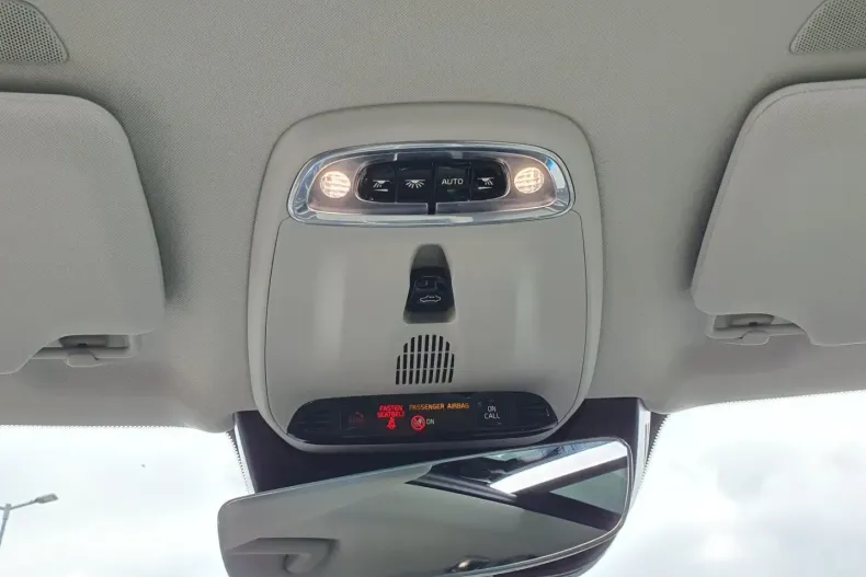 Volvo XC90 din 2021 cu 106.700 km - oferta VOL121527 - foto 17