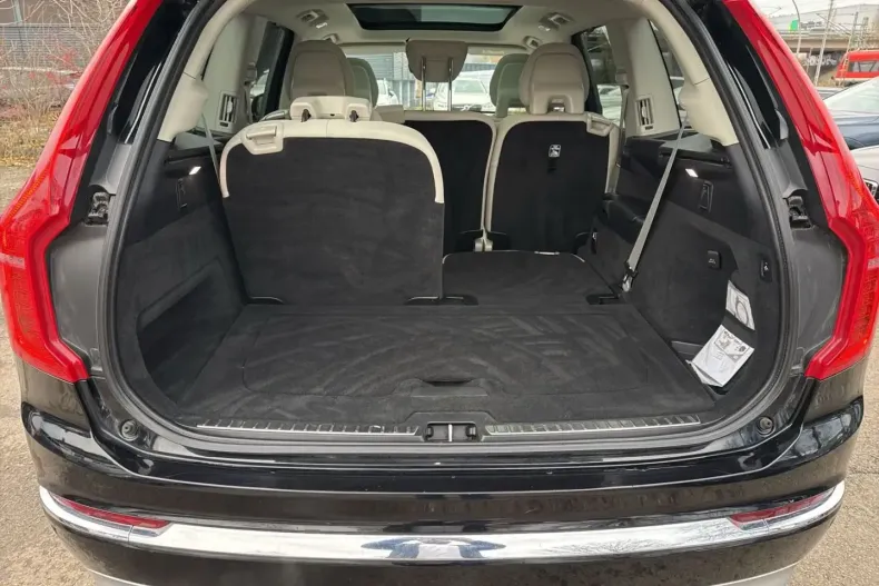 Volvo XC90 din 2021 cu 81.500 km - oferta VOL121528 - foto 4