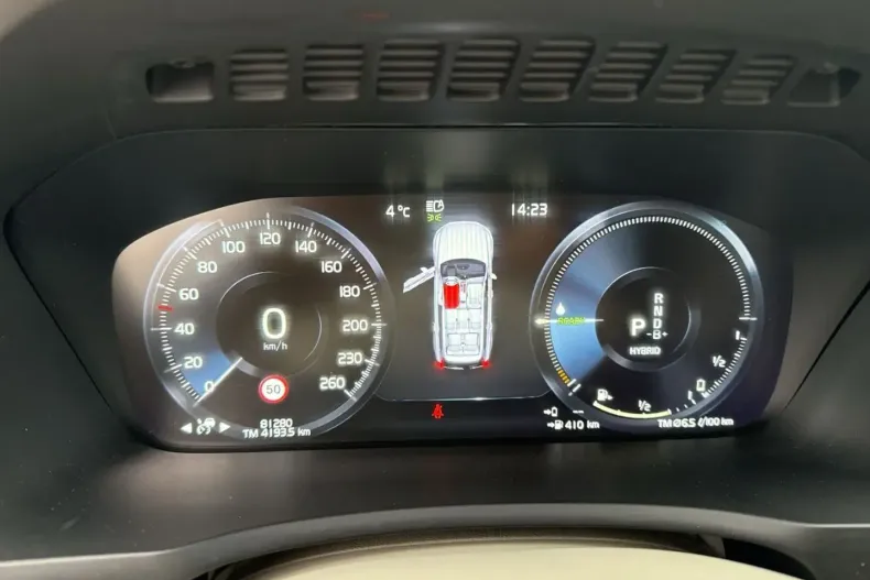 Volvo XC90 din 2021 cu 81.500 km - oferta VOL121528 - foto 12