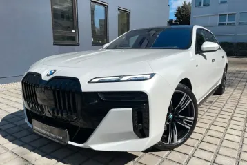 BMW 740 din 2024 - oferta BMW121532