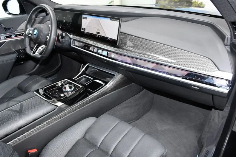 BMW 760 din 2023 cu 28.041 km - oferta BMW121535 - foto 17