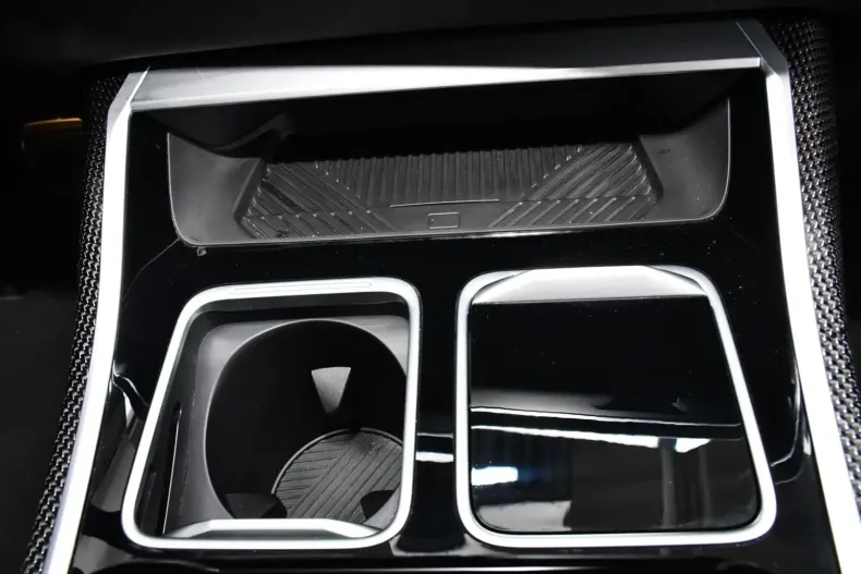 BMW 760 din 2023 cu 28.041 km - oferta BMW121535 - foto 24