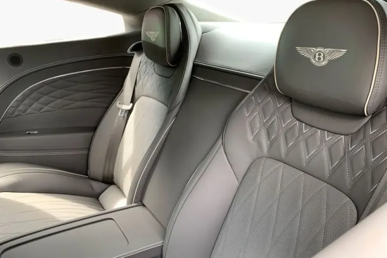 Bentley Continental GT din 2024 cu 1.900 km - oferta BEN121538 - foto 14