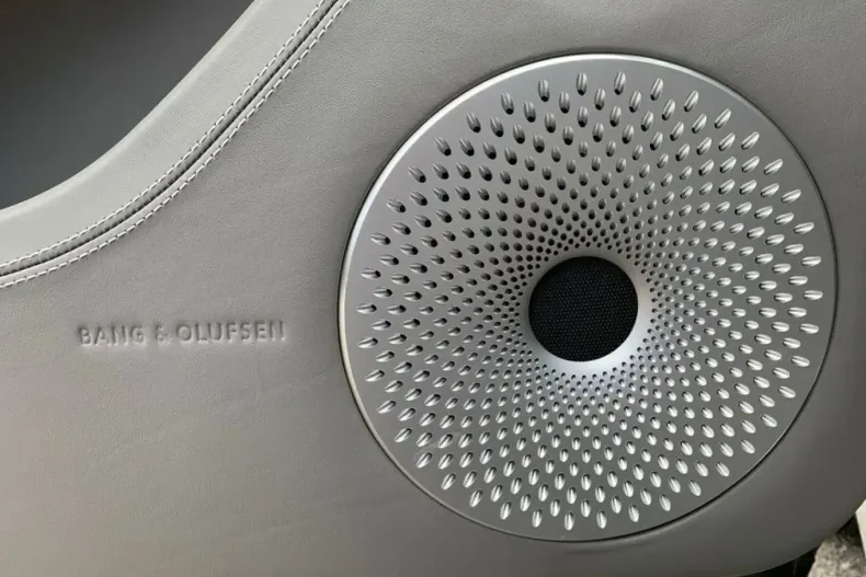 Bentley Continental GT din 2024 cu 1.900 km - oferta BEN121538 - foto 24