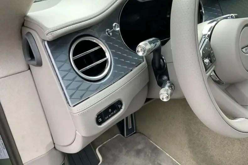 Bentley Continental GT din 2024 cu 1.900 km - oferta BEN121538 - foto 31