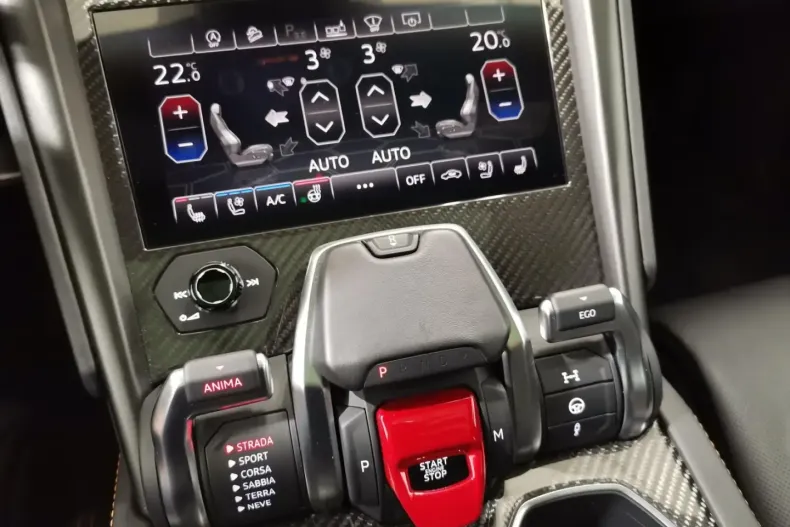 Lamborghini Urus din 2021 cu 58.999 km - oferta LAM121539 - foto 16