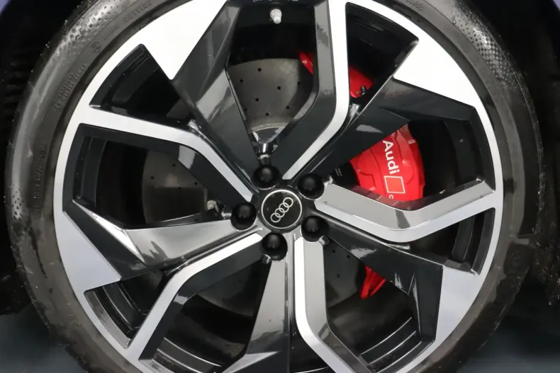 Audi RSQ8 din 2022 cu 35.245 km - oferta AUD121542 - foto 5