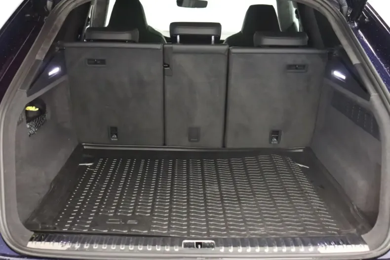 Audi RSQ8 din 2022 cu 35.245 km - oferta AUD121542 - foto 19