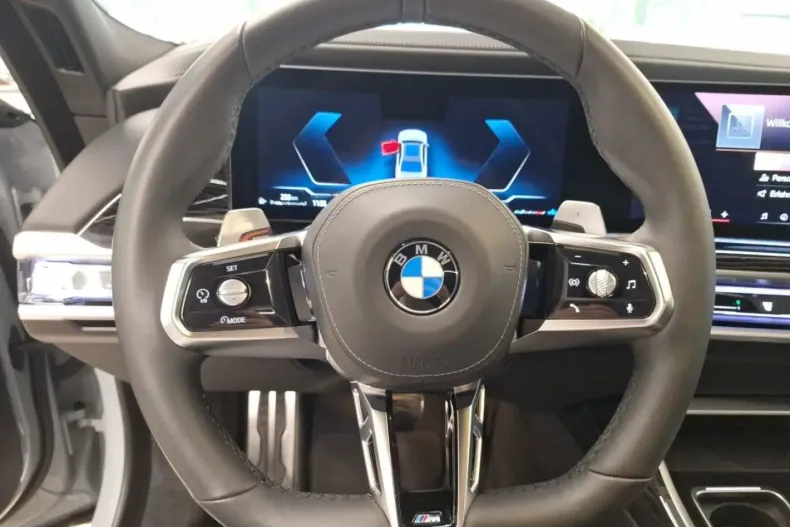 BMW 740 din 2024 cu 26.818 km - oferta BMW121547 - foto 13