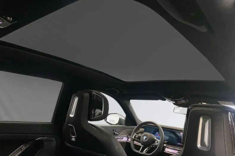 BMW 740 din 2024 cu 18.020 km - oferta BMW121549 - foto 11