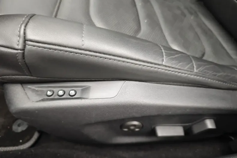 Citroën C5 X din 2023 cu 36.000 km - oferta CIT121551 - foto 28