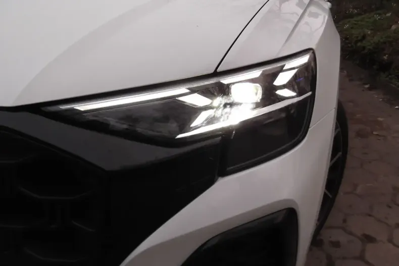Audi Q8 din 2025 cu 20 km - oferta AUD121552 - foto 13