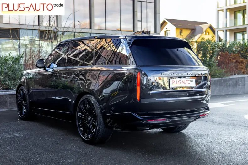 Land Rover Range Rover din 2023 cu 30.000 km - oferta LAN121555 - foto 10