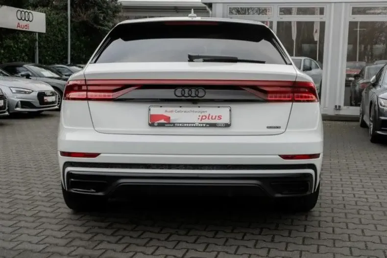 Audi Q8 din 2021 cu 35.240 km - oferta AUD121556 - foto 4