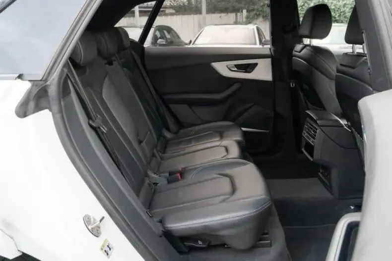 Audi Q8 din 2021 cu 35.240 km - oferta AUD121556 - foto 12